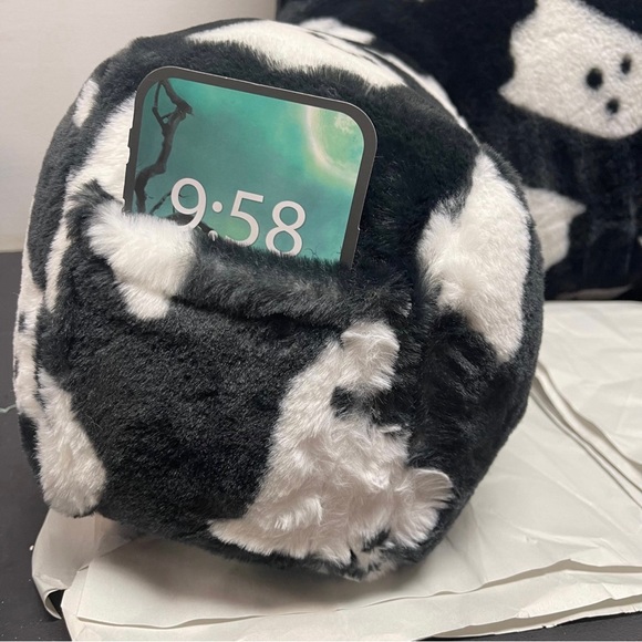 Storehouse Seasonal Oversized Ghost Backrest Pillow - Picture 4 of 6